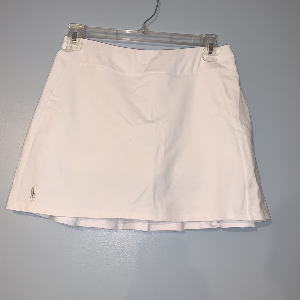 Look Great in this Athletic Skirt! Perfect for golf or tennis